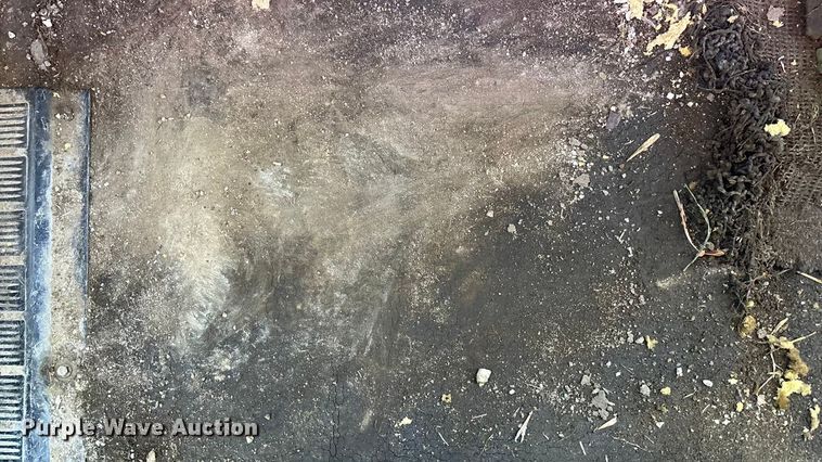 image for item DK0093 1986 International 1754 dump truck