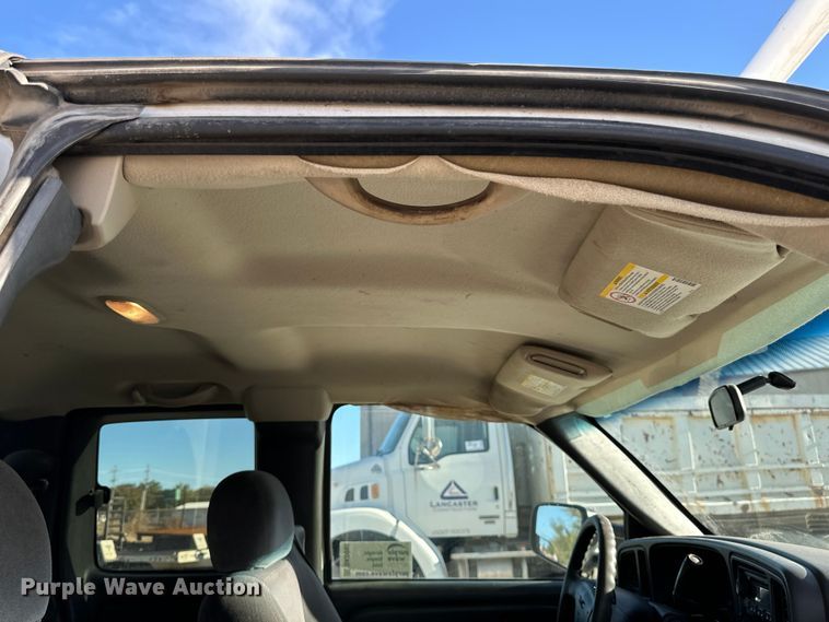 image for item DK0095 2006 GMC Sierra 2500HD Ext. Cab pickup truck