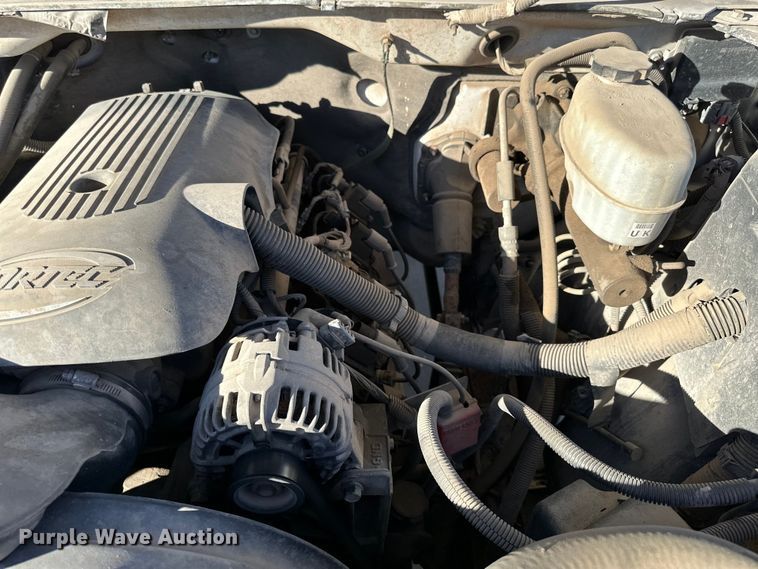 image for item DK0095 2006 GMC Sierra 2500HD Ext. Cab pickup truck