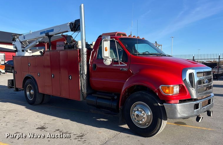 image for item DK0101 2006 Ford F750 utility / service truck