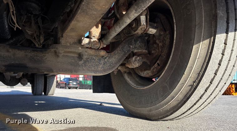 image for item DK0101 2006 Ford F750 utility / service truck