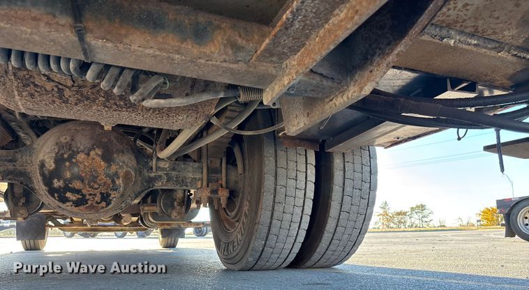 image for item DK0101 2006 Ford F750 utility / service truck