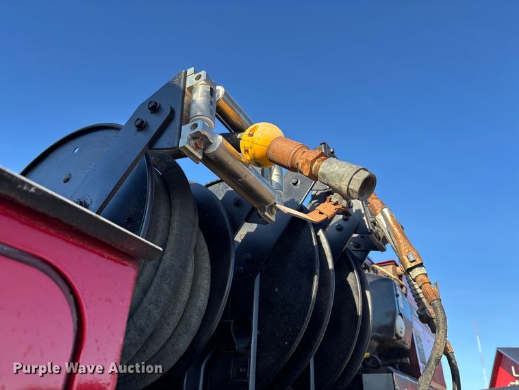 image for item DK0101 2006 Ford F750 utility / service truck