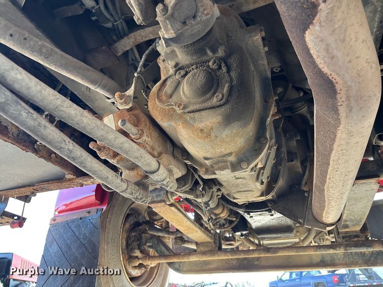 image for item DK0101 2006 Ford F750 utility / service truck