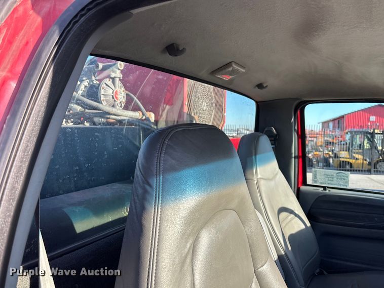 image for item DK0101 2006 Ford F750 utility / service truck