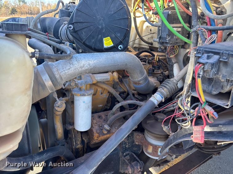 image for item DK0101 2006 Ford F750 utility / service truck