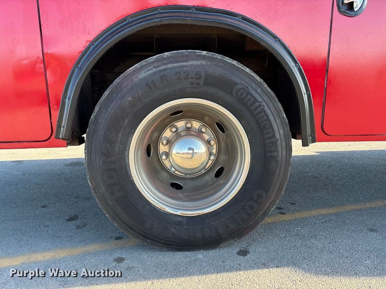 image for item DK0101 2006 Ford F750 utility / service truck