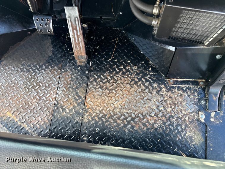 image for item DK0107 Kawasaki Mule 3000 utility vehicle