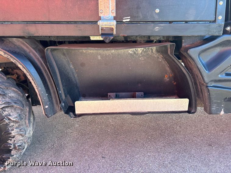 image for item DK0108 2017 Intimidator 2500  utility vehicle