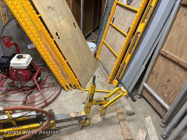 image for item DK0141 Scaffolding