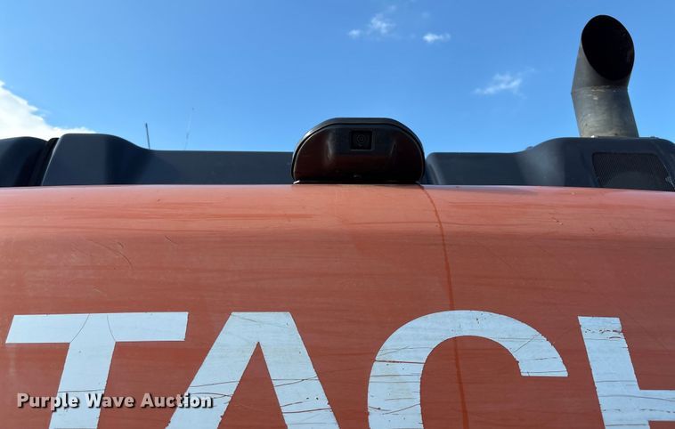 image for item DO1250 2019 Hitachi Zaxis 210LC-6N excavator