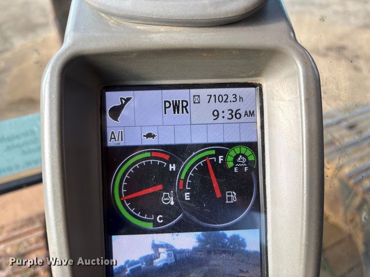 image for item DO1250 2019 Hitachi Zaxis 210LC-6N excavator