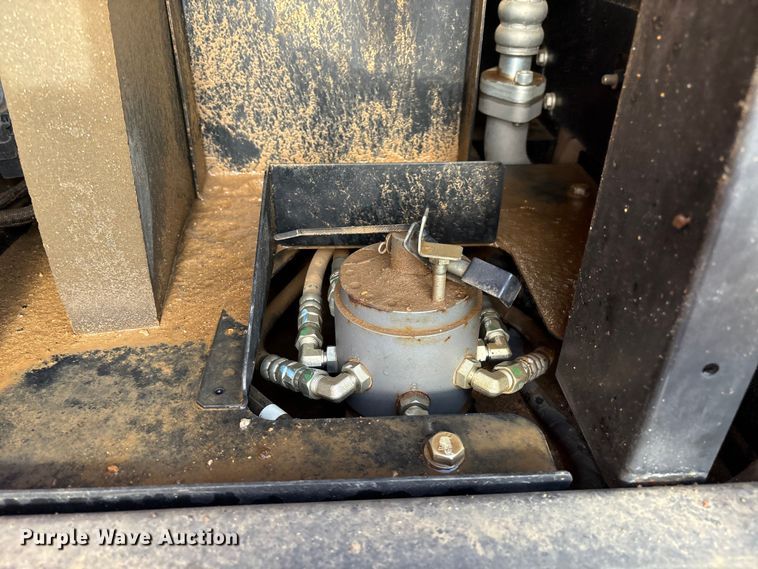 image for item DO1250 2019 Hitachi Zaxis 210LC-6N excavator