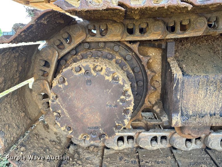 image for item DO1250 2019 Hitachi Zaxis 210LC-6N excavator