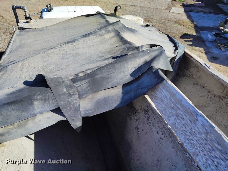 image for item DT0768 1989 International 2554 volumetric concrete mixer truck