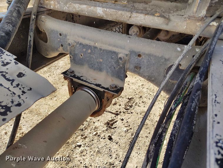 image for item DT0768 1989 International 2554 volumetric concrete mixer truck