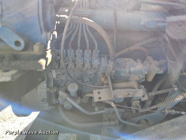 image for item DT0768 1989 International 2554 volumetric concrete mixer truck