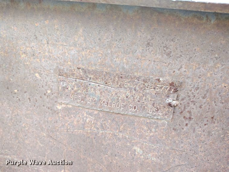 image for item DT0769 1999 New Holland LX 565 skid steer loader