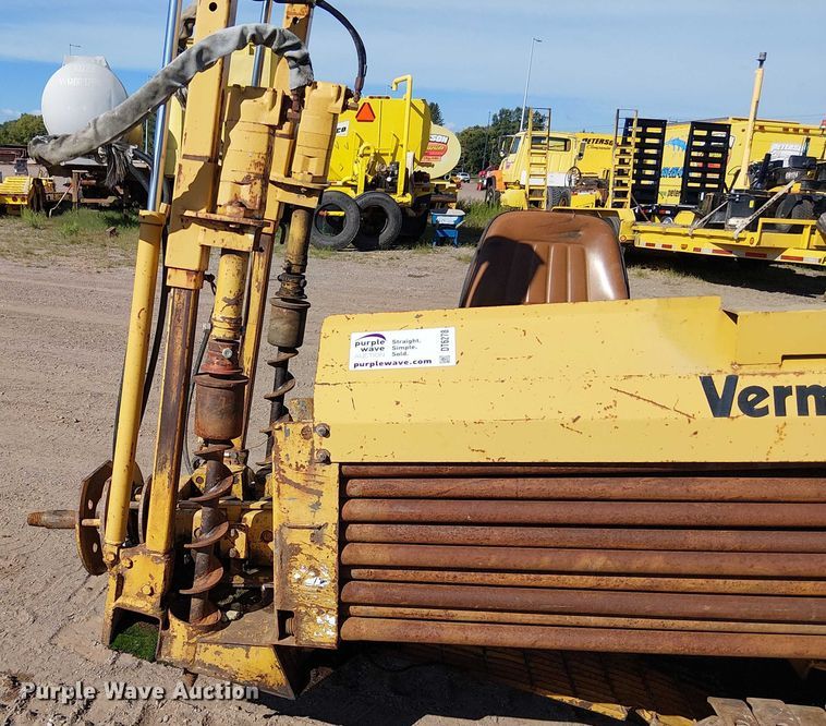 image for item DT6278 1992 Vermeer  D7X11A directional boring unit
