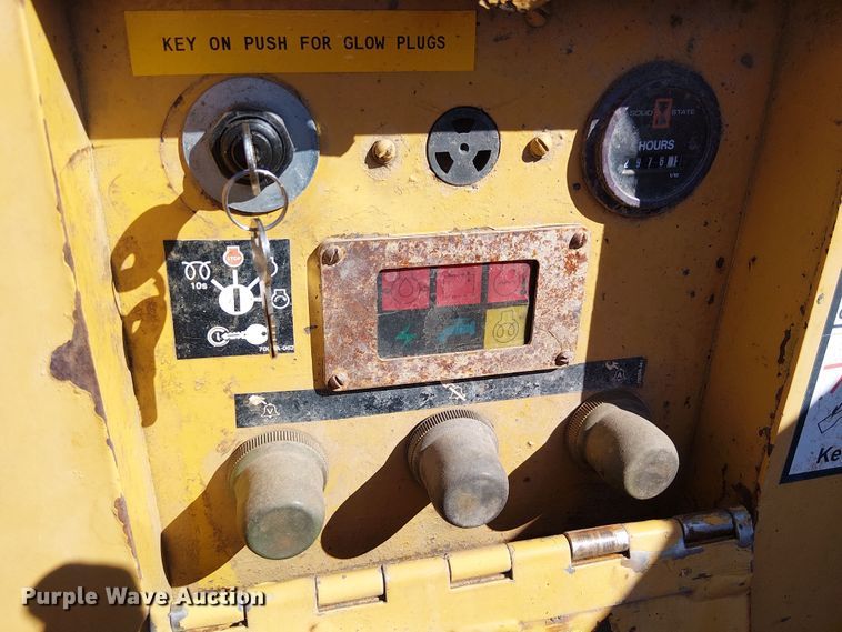 image for item DT6278 1992 Vermeer  D7X11A directional boring unit