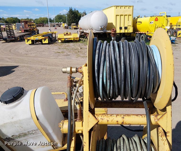 image for item DT6278 1992 Vermeer  D7X11A directional boring unit