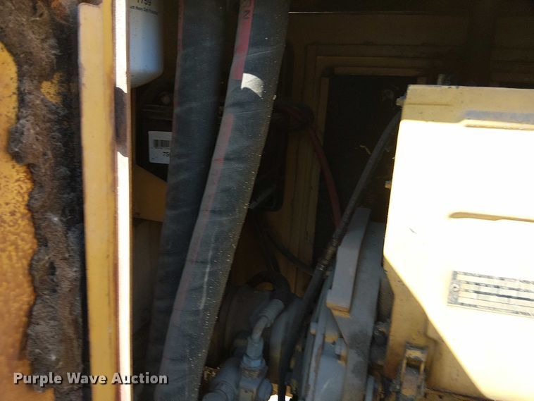 image for item DT6278 1992 Vermeer  D7X11A directional boring unit