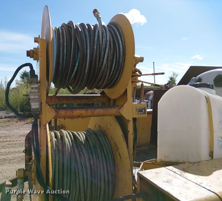 image for item DT6278 1992 Vermeer  D7X11A directional boring unit