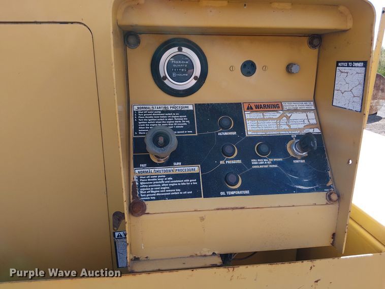 image for item DT6278 1992 Vermeer  D7X11A directional boring unit