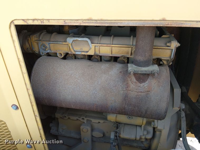 image for item DT6278 1992 Vermeer  D7X11A directional boring unit