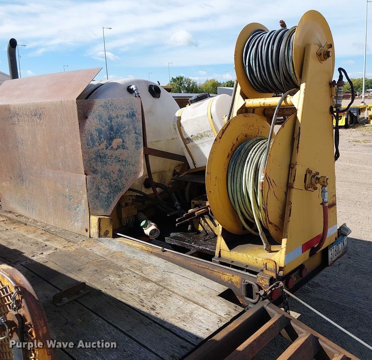 image for item DT6278 1992 Vermeer  D7X11A directional boring unit