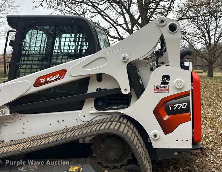 image for item DT6430 2024 Bobcat T770 tracked skid steer loader