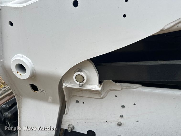 image for item DT6430 2024 Bobcat T770 tracked skid steer loader