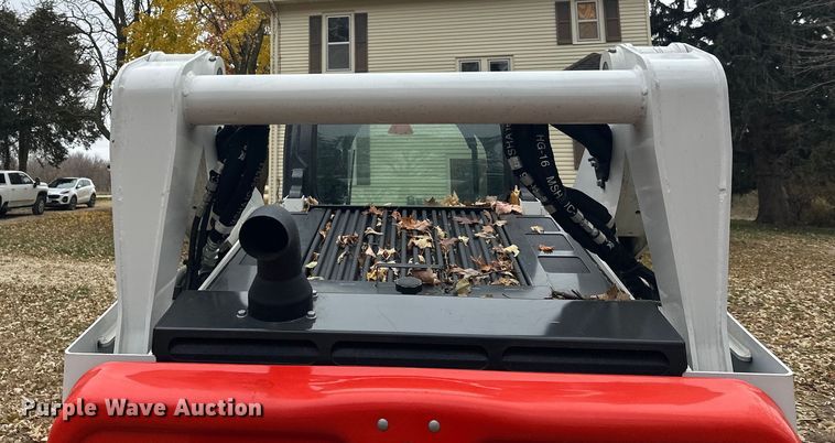 image for item DT6430 2024 Bobcat T770 tracked skid steer loader