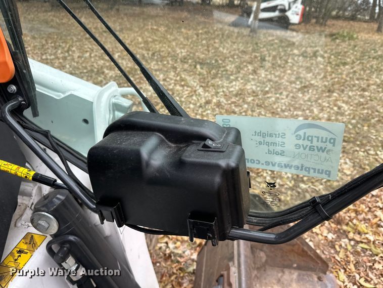 image for item DT6430 2024 Bobcat T770 tracked skid steer loader