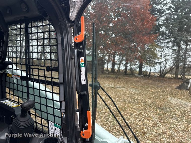 image for item DT6430 2024 Bobcat T770 tracked skid steer loader