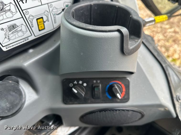 image for item DT6430 2024 Bobcat T770 tracked skid steer loader