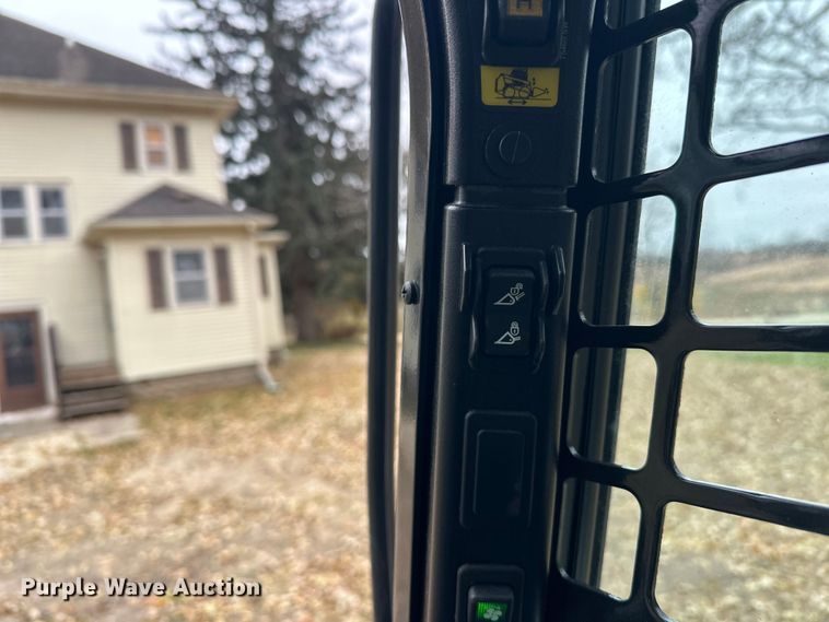 image for item DT6430 2024 Bobcat T770 tracked skid steer loader