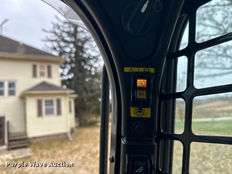 image for item DT6430 2024 Bobcat T770 tracked skid steer loader