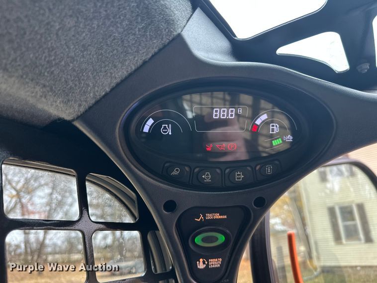 image for item DT6430 2024 Bobcat T770 tracked skid steer loader