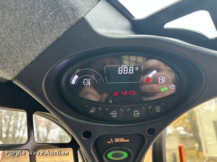 image for item DT6430 2024 Bobcat T770 tracked skid steer loader