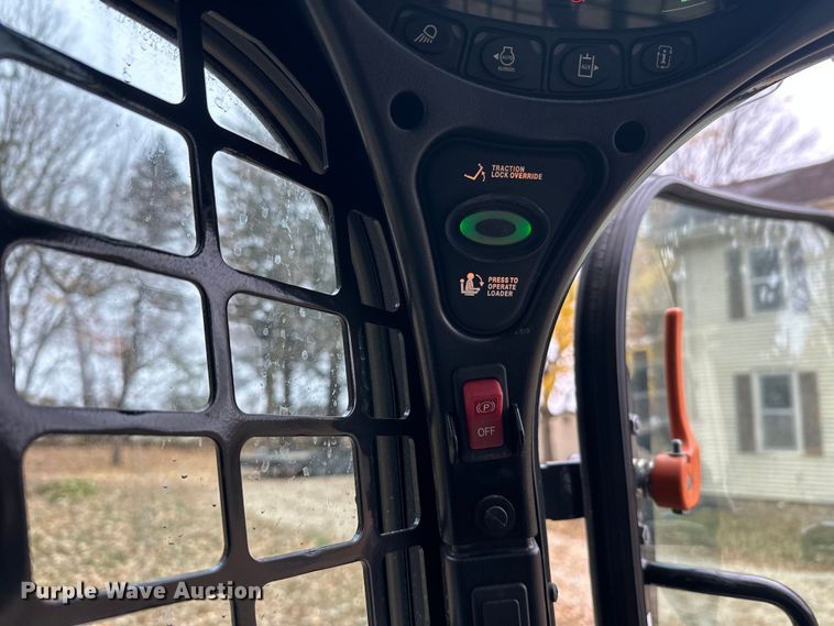 image for item DT6430 2024 Bobcat T770 tracked skid steer loader