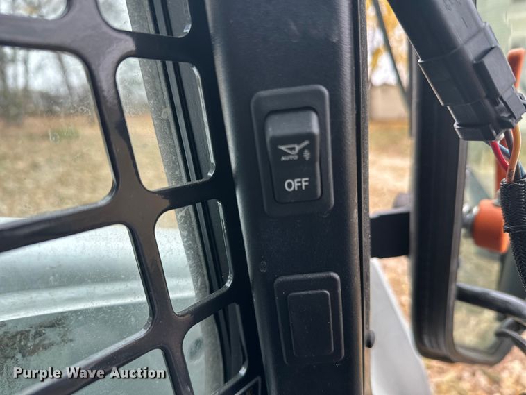 image for item DT6430 2024 Bobcat T770 tracked skid steer loader