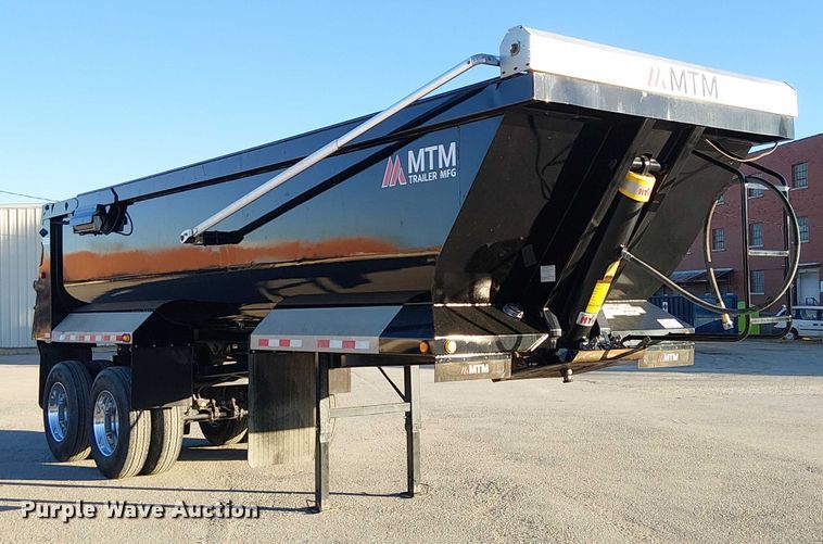image for item DU3668 2023 MTM Midwest 26EL-QF-SP end dump trailer