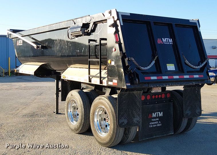 image for item DU3668 2023 MTM Midwest 26EL-QF-SP end dump trailer