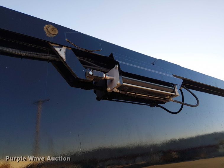 image for item DU3668 2023 MTM Midwest 26EL-QF-SP end dump trailer