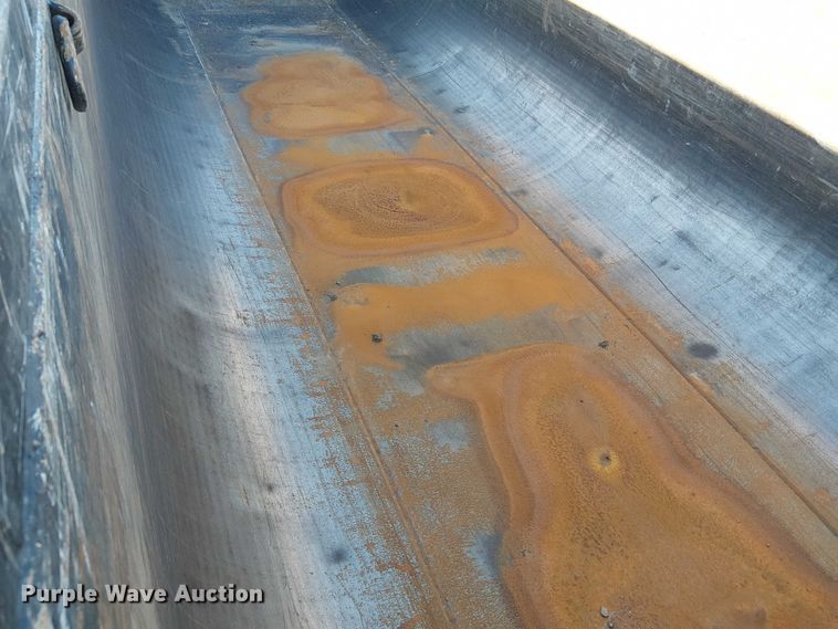 image for item DU3668 2023 MTM Midwest 26EL-QF-SP end dump trailer