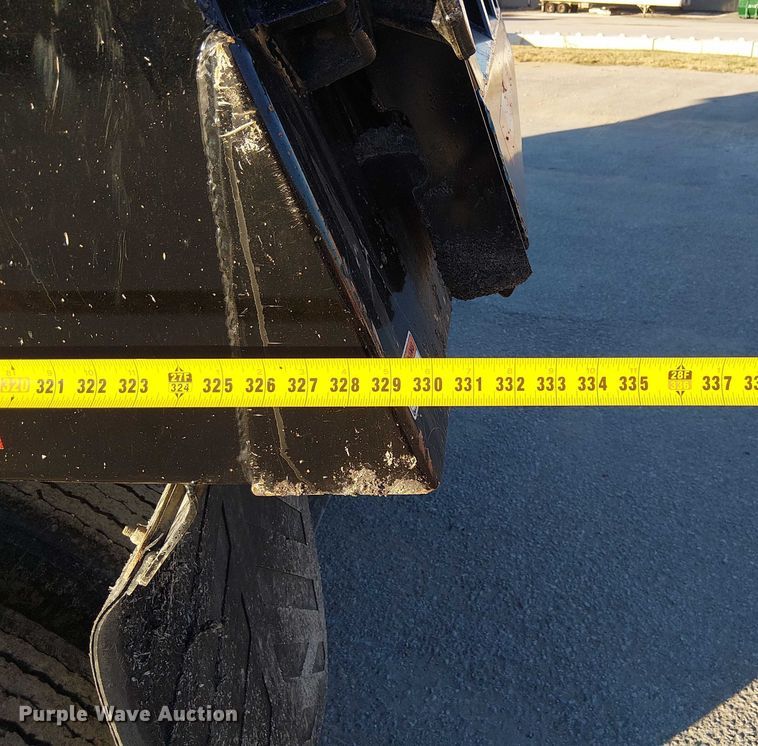 image for item DU3668 2023 MTM Midwest 26EL-QF-SP end dump trailer