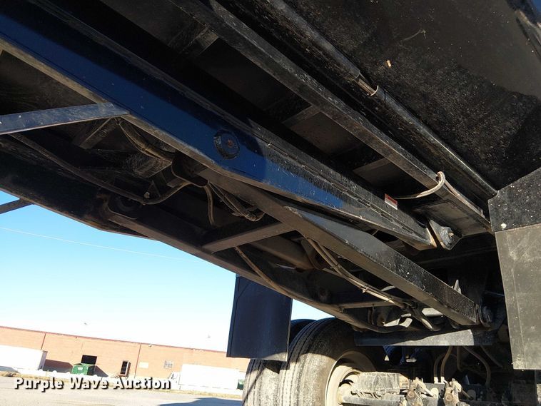 image for item DU3668 2023 MTM Midwest 26EL-QF-SP end dump trailer