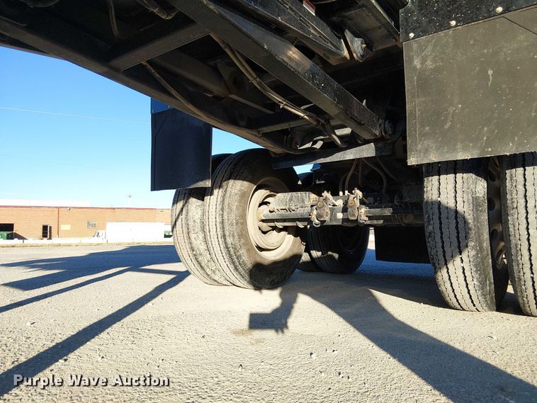 image for item DU3668 2023 MTM Midwest 26EL-QF-SP end dump trailer