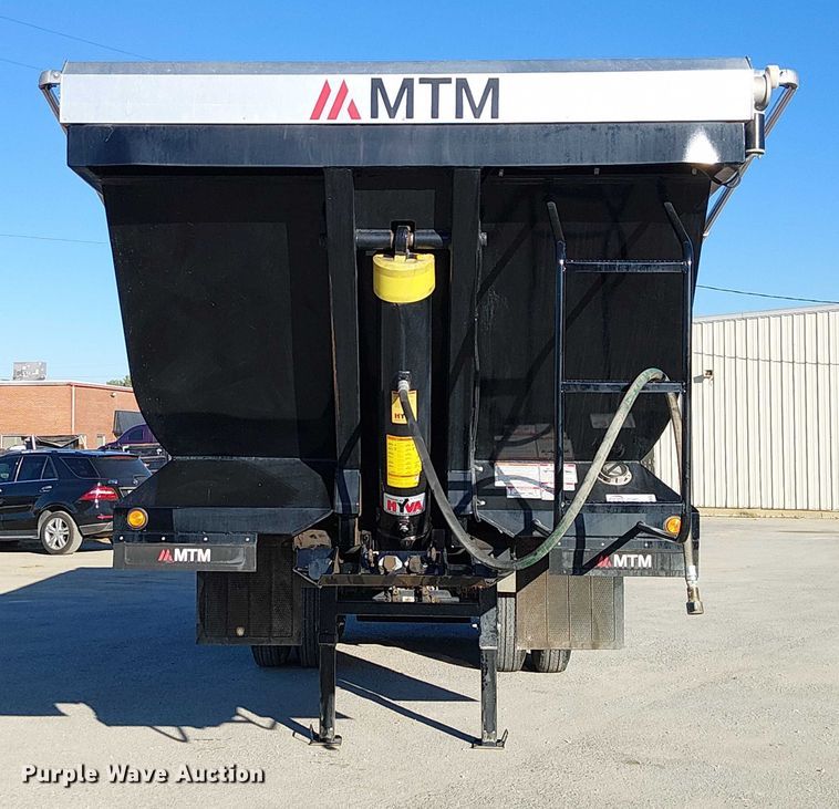 image for item DU3669 2023 MTM Midwest 26EL-QF-SP end dump trailer